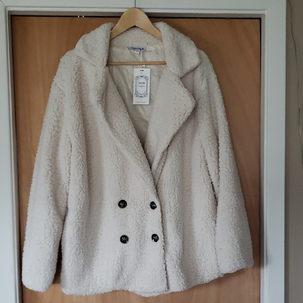 New Look Cream Teddy Jacket Plush Texture Wide Lapel
